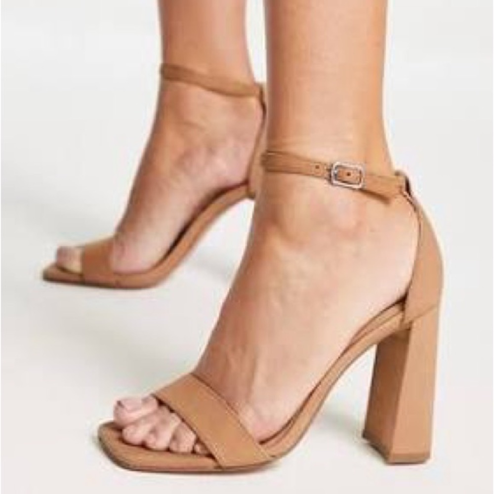 Steve Madden Tia Block Heel